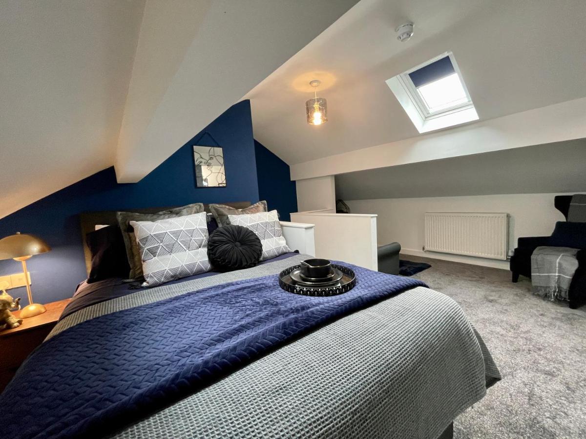 Boutique 5 Bed Home On Birdwell Road - Free Parking Sheffield Exterior photo