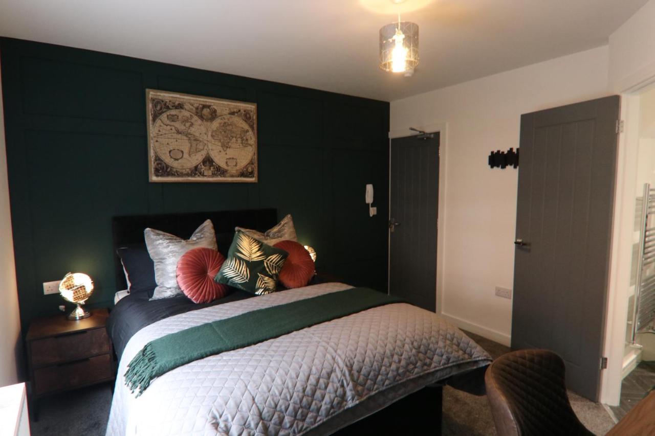 Boutique 5 Bed Home On Birdwell Road - Free Parking Sheffield Exterior photo