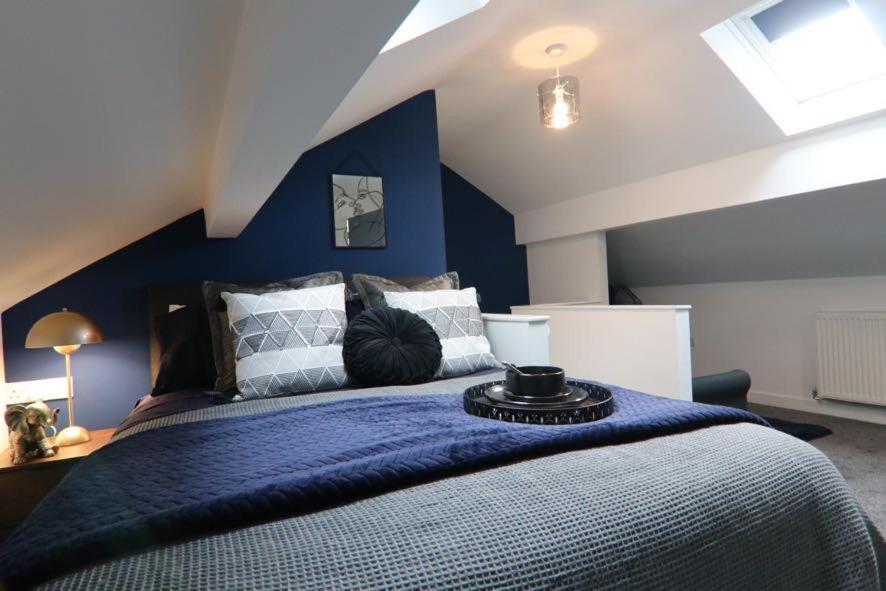 Boutique 5 Bed Home On Birdwell Road - Free Parking Sheffield Exterior photo